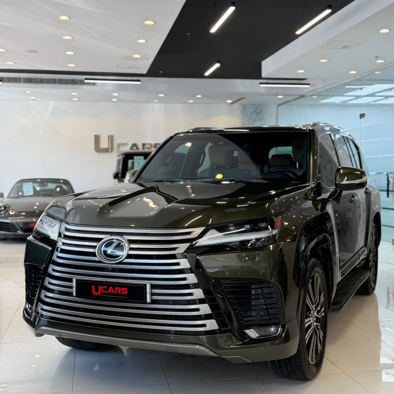 Lexus LX600